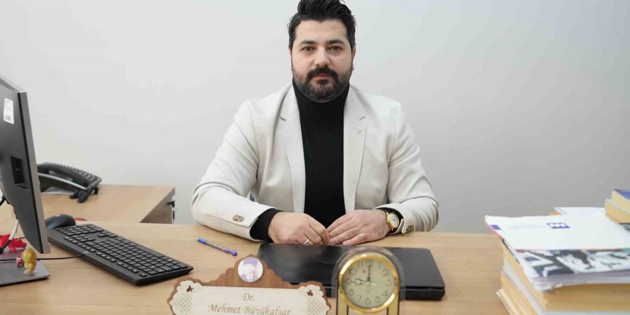 Sosyal Medyada Dezenformasyon Tehlikesi: "yanlış Bilgiler Duygularımızı Hedef Alıyor"