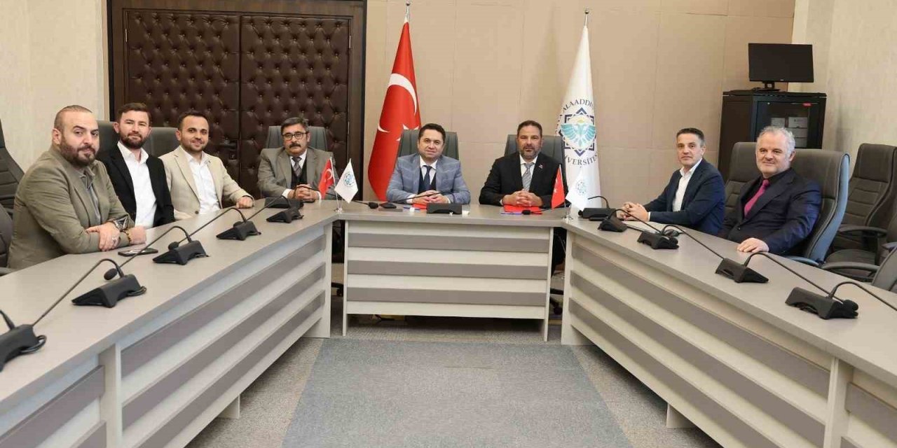 Alkü’de Eğitim Alanında Yeni İşbirliği Protokolü