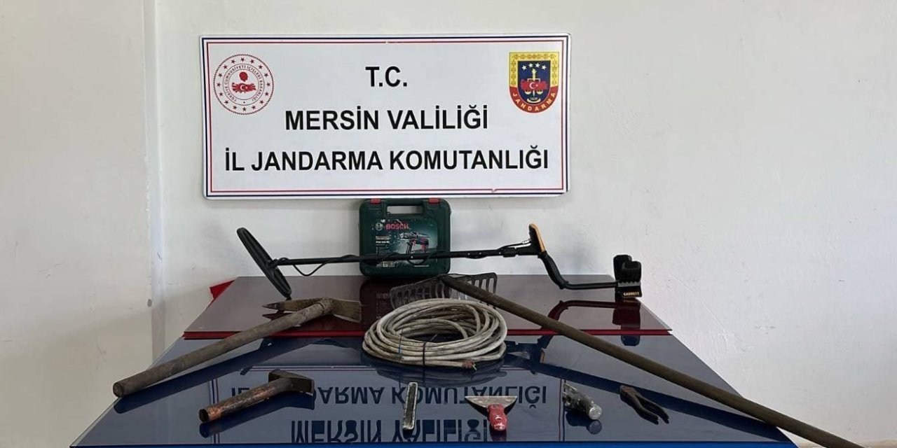 Define Ararken Suçüstü Yakalandı