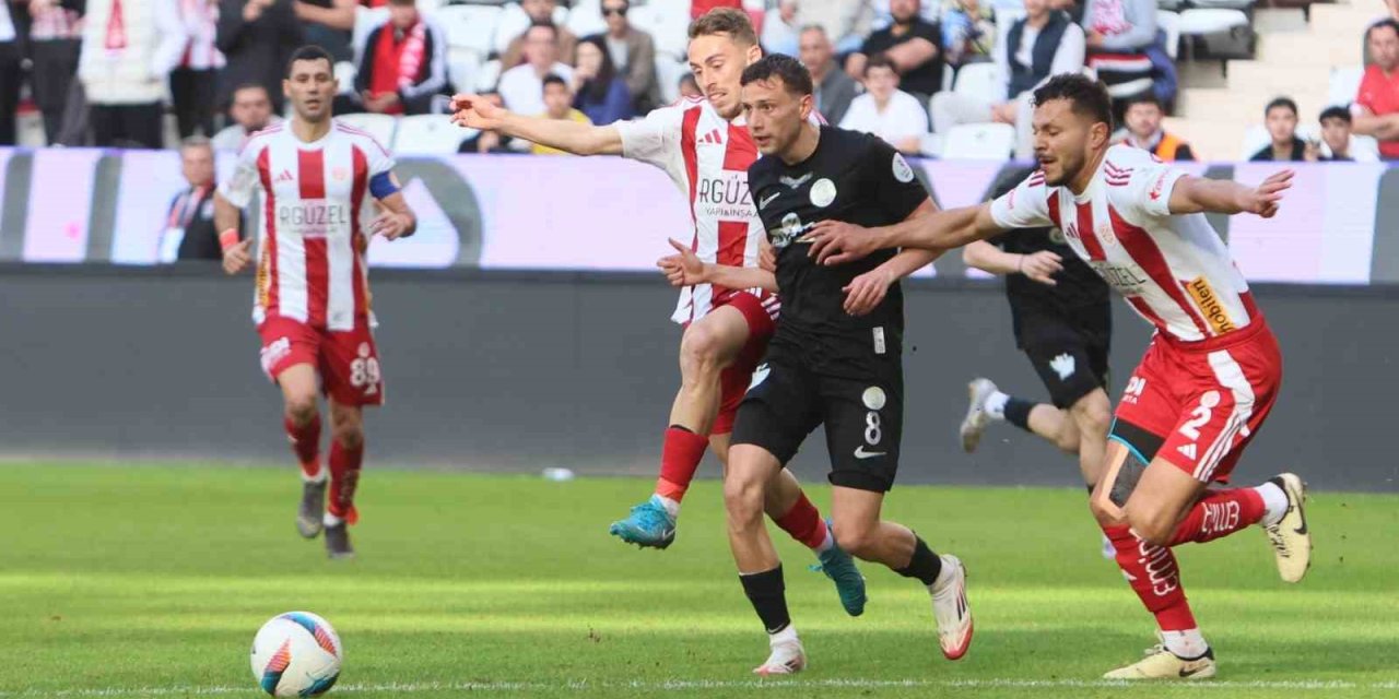 Trendyol Süper Lig: Antalyaspor: 2 - Çaykur Rizespor: 1 (maç Sonucu)