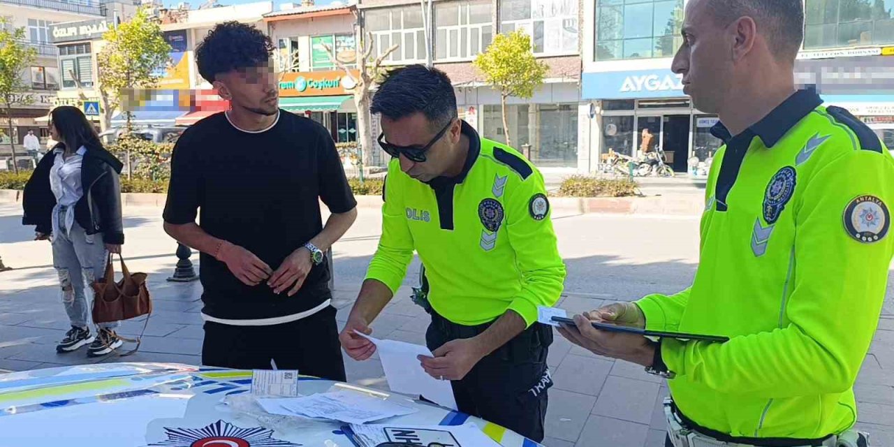 Savunması "pes" Dedirtti: "ehliyet Gerektirdiğini Bilmiyordum"