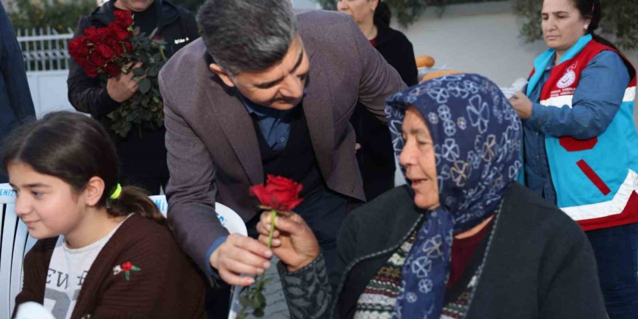 Akdeniz’de Ramazan Ayının Manevi Huzuru Paylaşılıyor