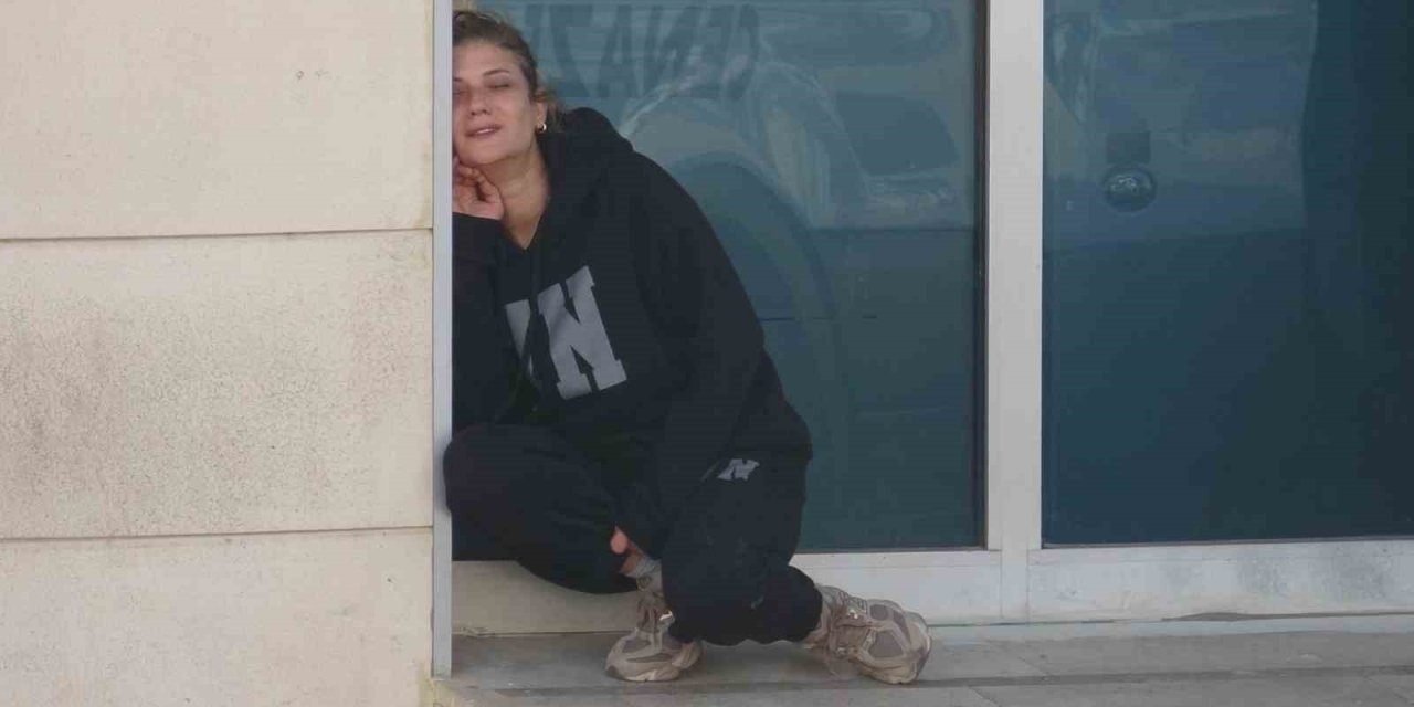 Kızının Ölüm Haberi İle Yıkılan Anne Ayakta Durmakta Zorlandı