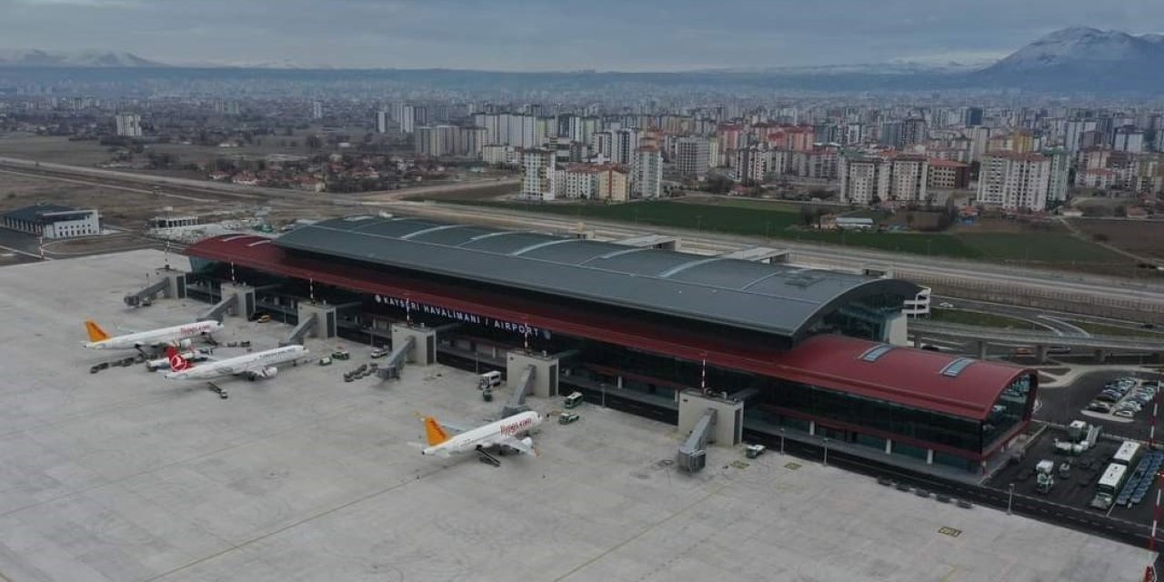 Kayseri Havalimanı’nda Şubat Ayında 178 Bin 240 Yolcuya Hizmet Verildi