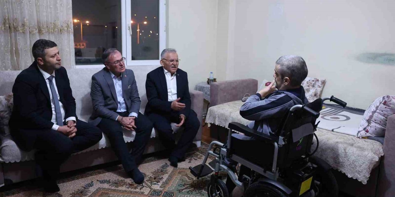 Başkan Büyükkılıç, İftar Ve Teravihte Hacılarlılar İle Bir Araya Geldi