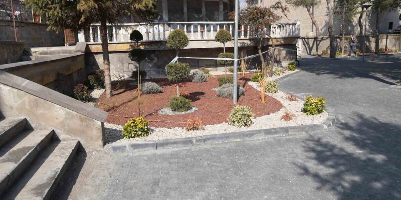 Melikgazi Belediyesi Lale Camii Ve Külliyesi’ni Güzelleştiriyor