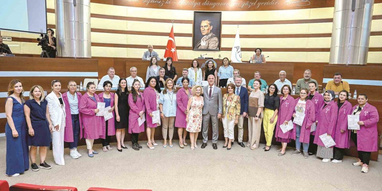 Sanayide Kadın Eli Projesi Ödüle Layık Görüldü