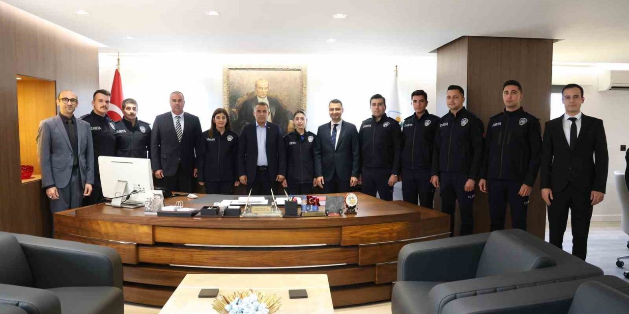 Manavgat Belediyesi’nde 10 Yeni Memur Görevine Başladı