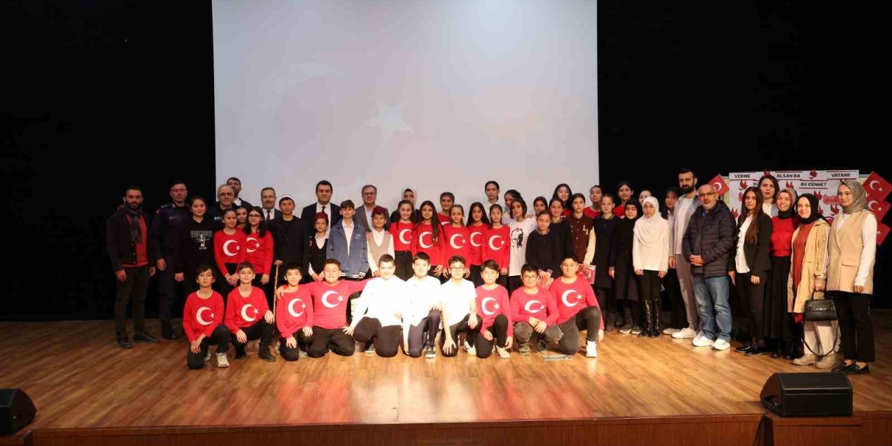 Başkan Özdoğan: "istiklal Marşımız Milletimizin Hürriyet Meşalesidir"