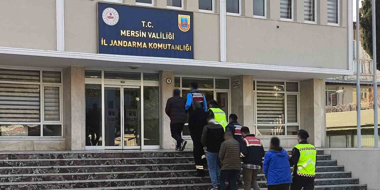 Mersin Merkezli Operasyonda Göçmen Kaçakçılığı Organizatörü 5 Şüpheli Yakalandı