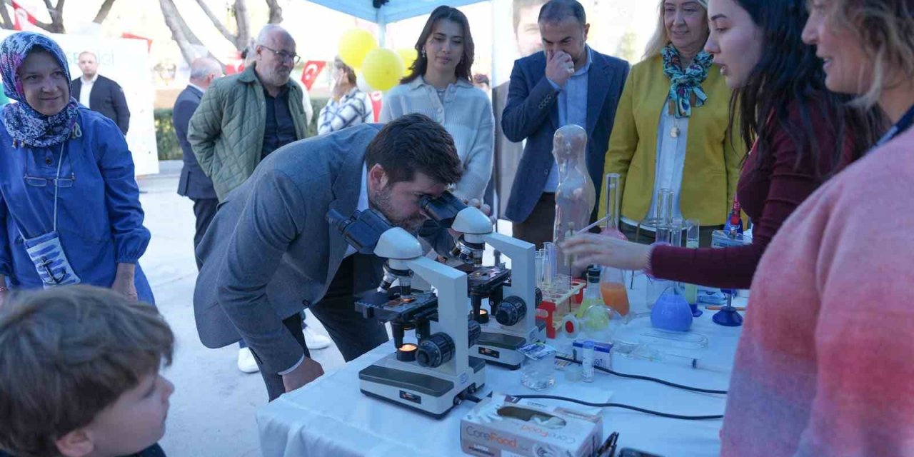 Tarsus’ta Bilim Ve Teknoloji Şenliği Coşkusu