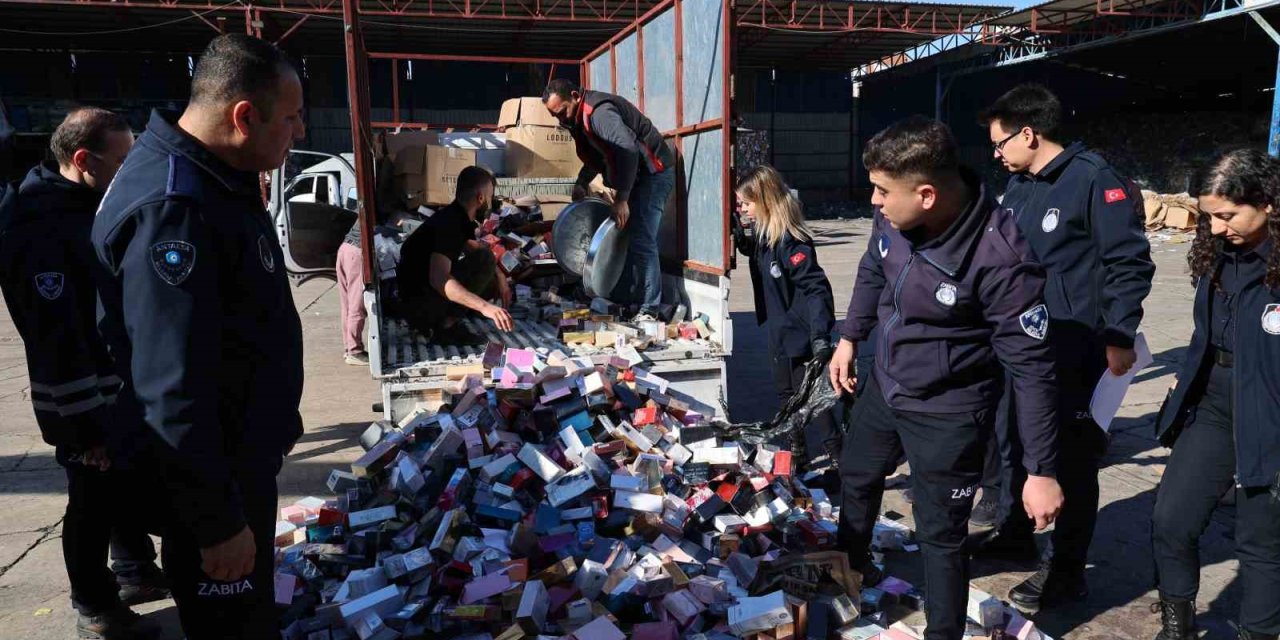 Antalya’da Ele Geçirilen 2 Bin Adet Sahte Parfüm İmha Edildi