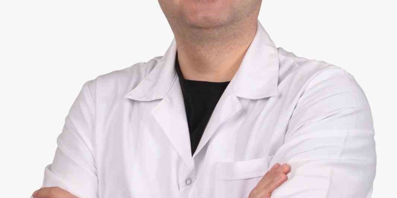 Gözlükten Kurtulmanın Yolları: Lazer Ve İmplant Cerrahisi