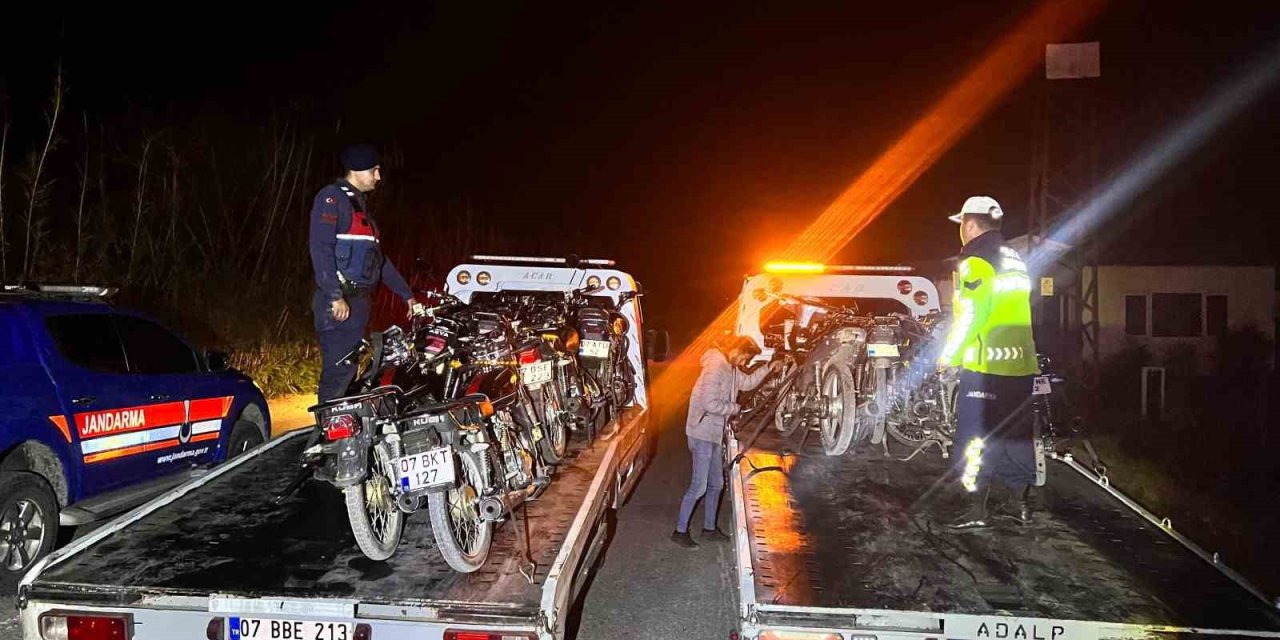 Sosyal Medyada Anlaştılar, Yarışa Çıkamadan Yakalandılar