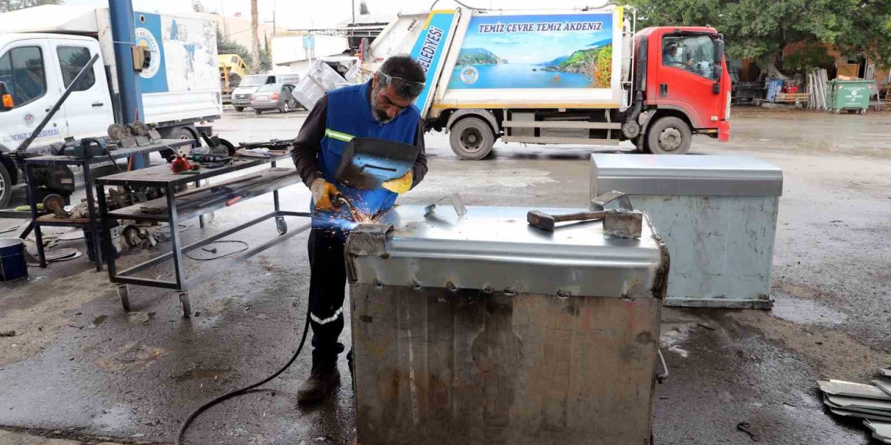 Akdeniz Belediyesi Hem Üretiyor Hem De Yeniliyor