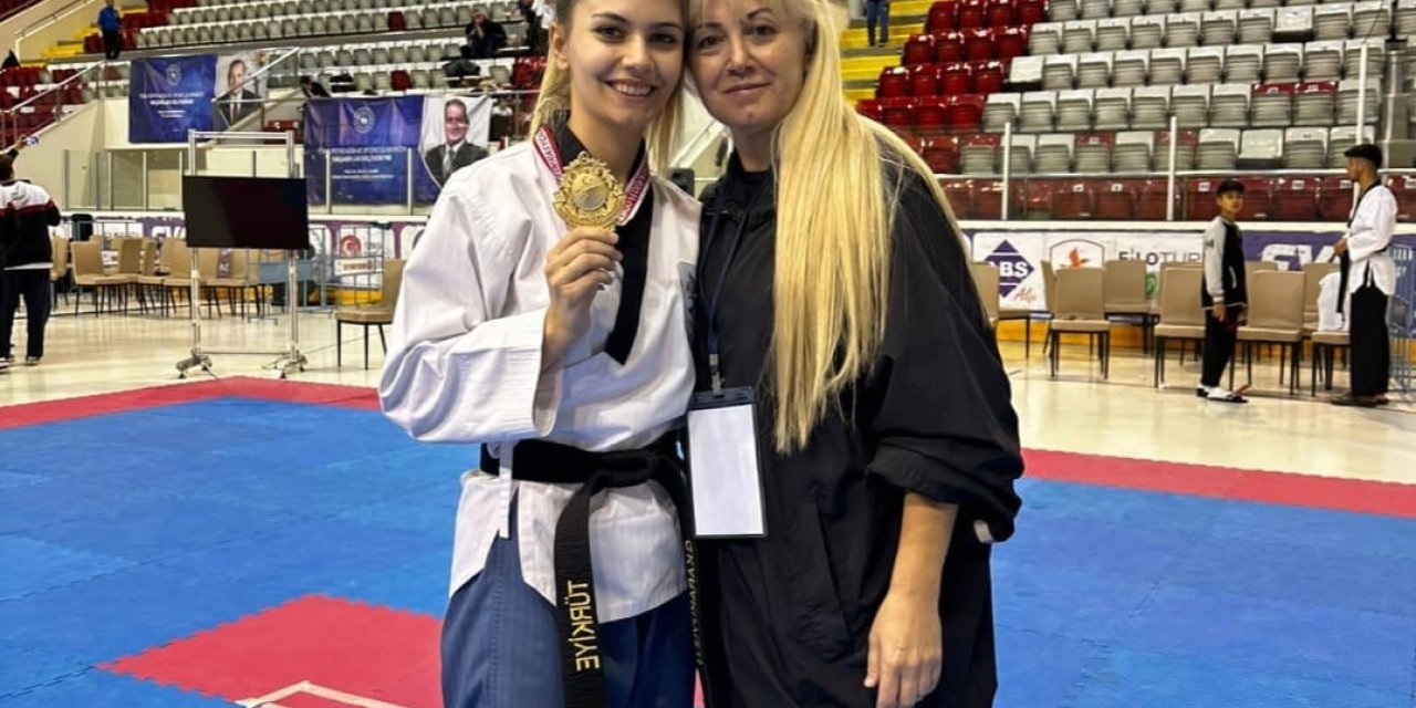 Eskişehir’de Gurubu Anne Ve Kızı Taekwondo Milli Takımı’nda