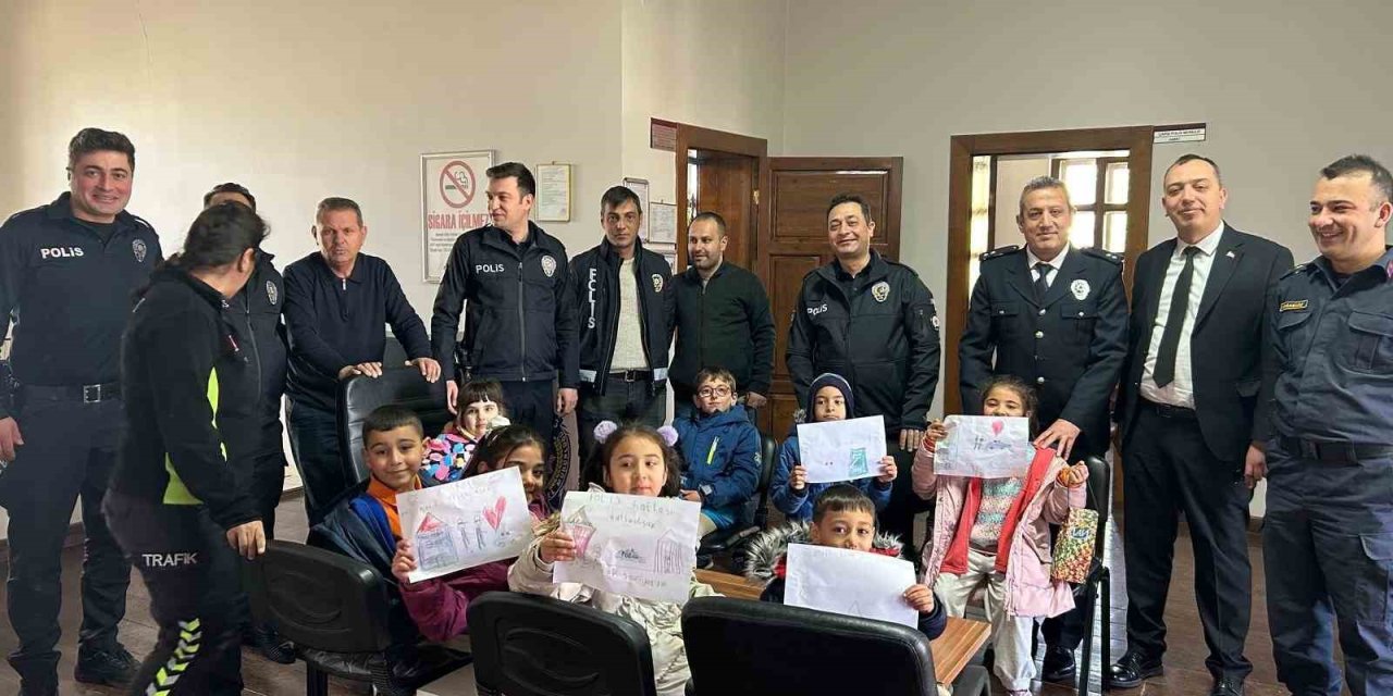 Öğrenciler Günyüzü Emniyet Amirliğini Ziyaret Etti