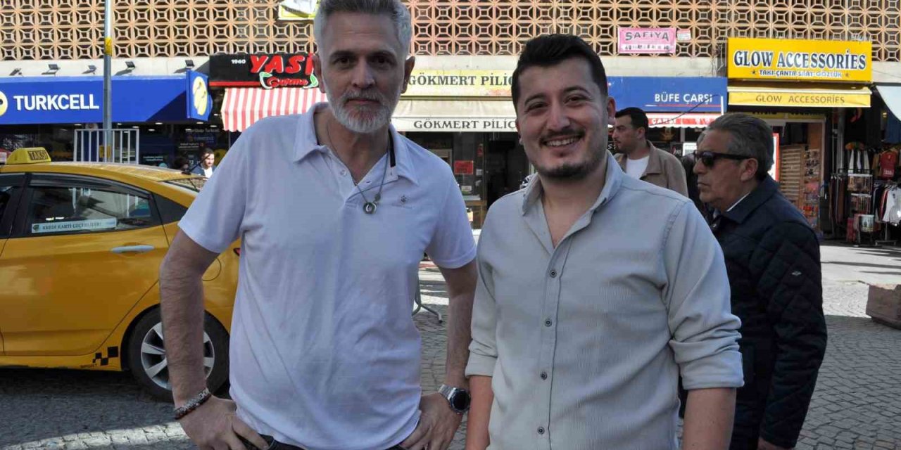 Bursa’dan Gelen 2 Arkadaş Eskişehir’i Öve Öve Bitiremedi