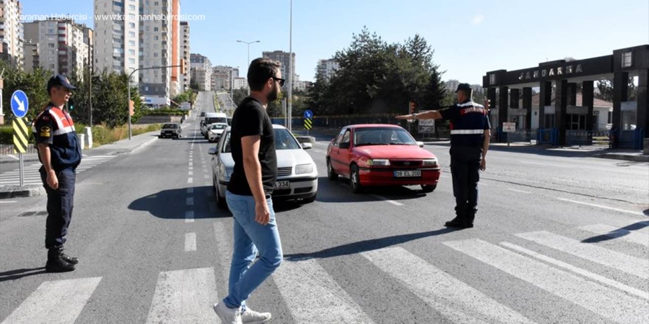 Jandarmadan "Yaya Önceliği" Denetimi