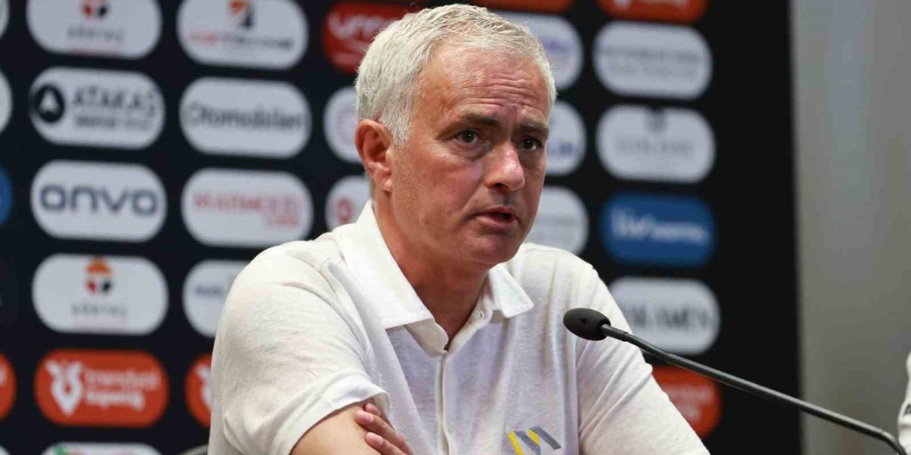 Jose Mourinho: "başkan Röportajında Benim Kalmamı İstediğini Belirtiyor, Kendisi Bana Güveniyor"