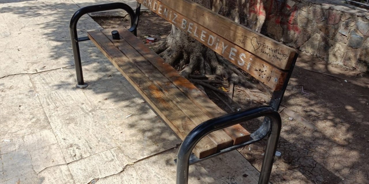 Mersin’de Belediyenin Park Ve Yeşil Alanları Tahrip Edildi