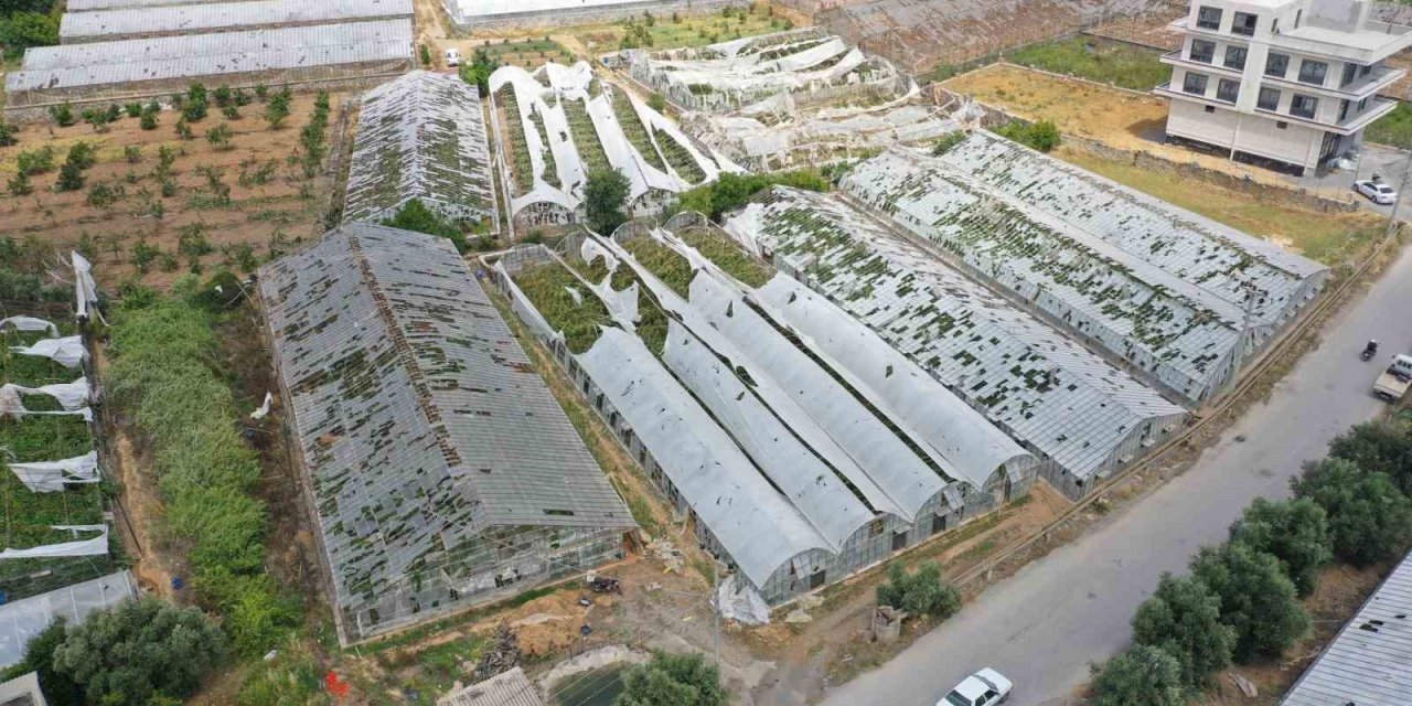 Antalya’da Hortum Felaketinin Boyutu Gündüz Ortaya Çıktı