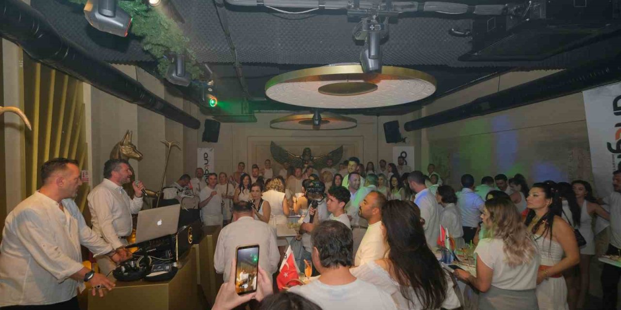 Antgiad’dan Beyaz Konseptli ’yaza Merhaba’ Partisi