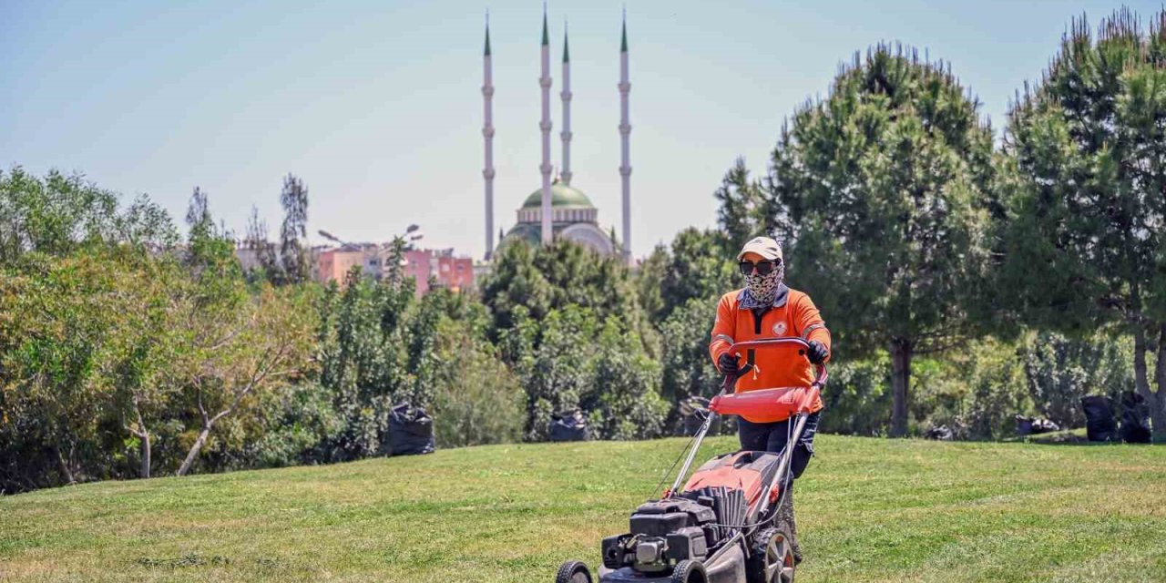 Mersin Büyükşehir Belediyesi, Bayram Hazırlıklarını Tamamladı