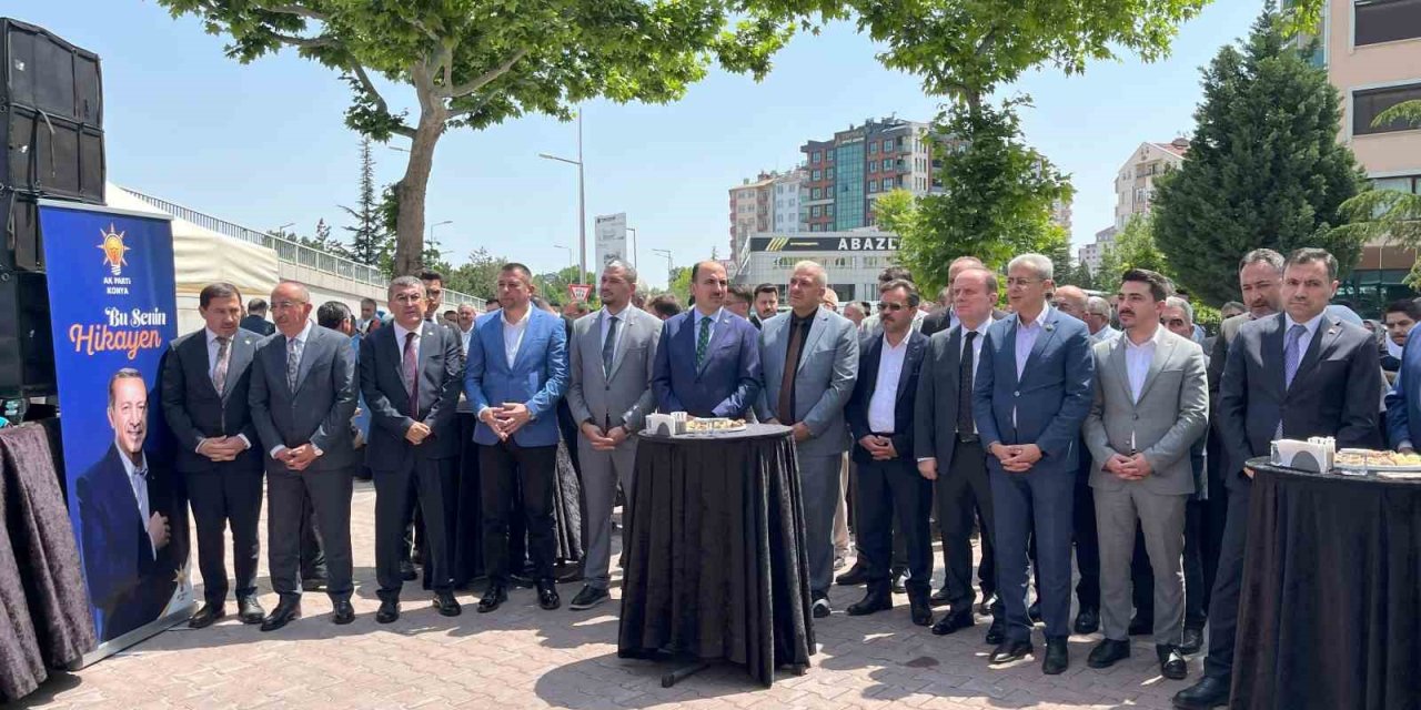 Ak Parti Konya’da Bayramlaşma Programı Düzenlendi
