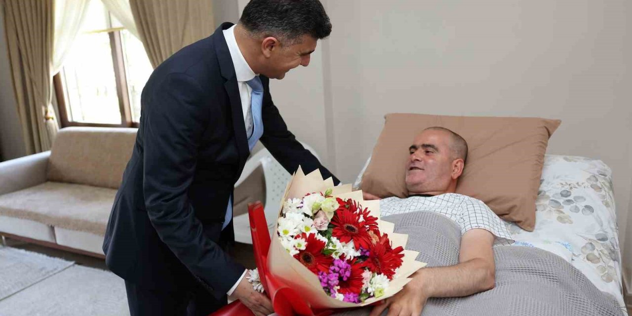 Şener’den Şehit Aileleri Ve Gazilere Vefa Ziyareti