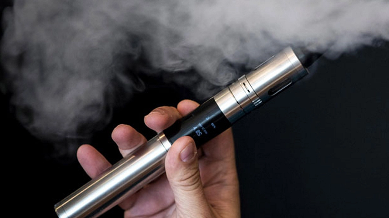 Elektronik Sigaralar Bugün Resmen Yasaklandı!