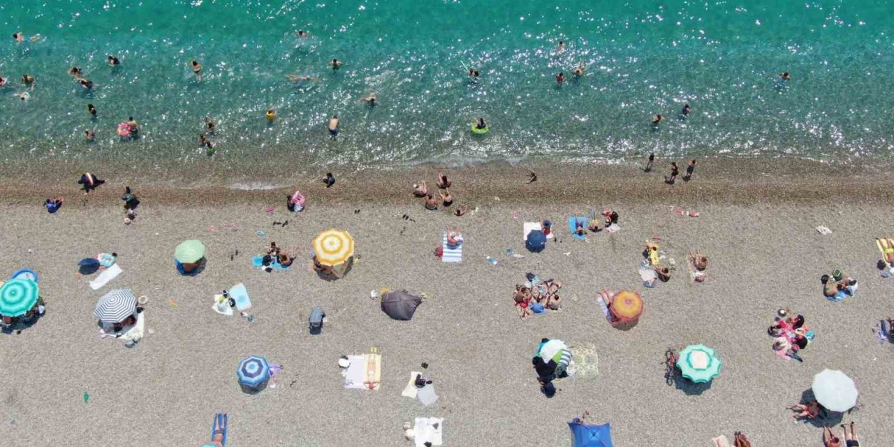 Antalya’da Bayramın Son Günü Sahiller Doldu