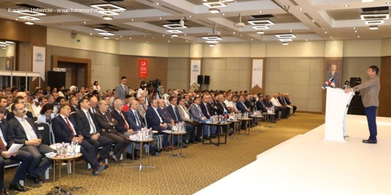 Konya’da ’Uyum Biz Bize Sohbetler’ Etkinliği Gerçekleştirildi