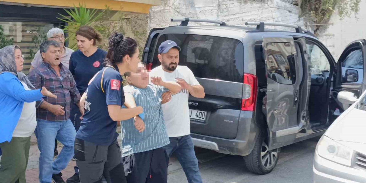 Kaza Sonrası Ambulansa Binmemek İçin Çırpındı, Sebebi İğne Korkusu Çıktı