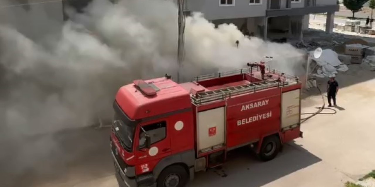 İnşaatın Bekçi Kulübesi Alev Alev Yandı