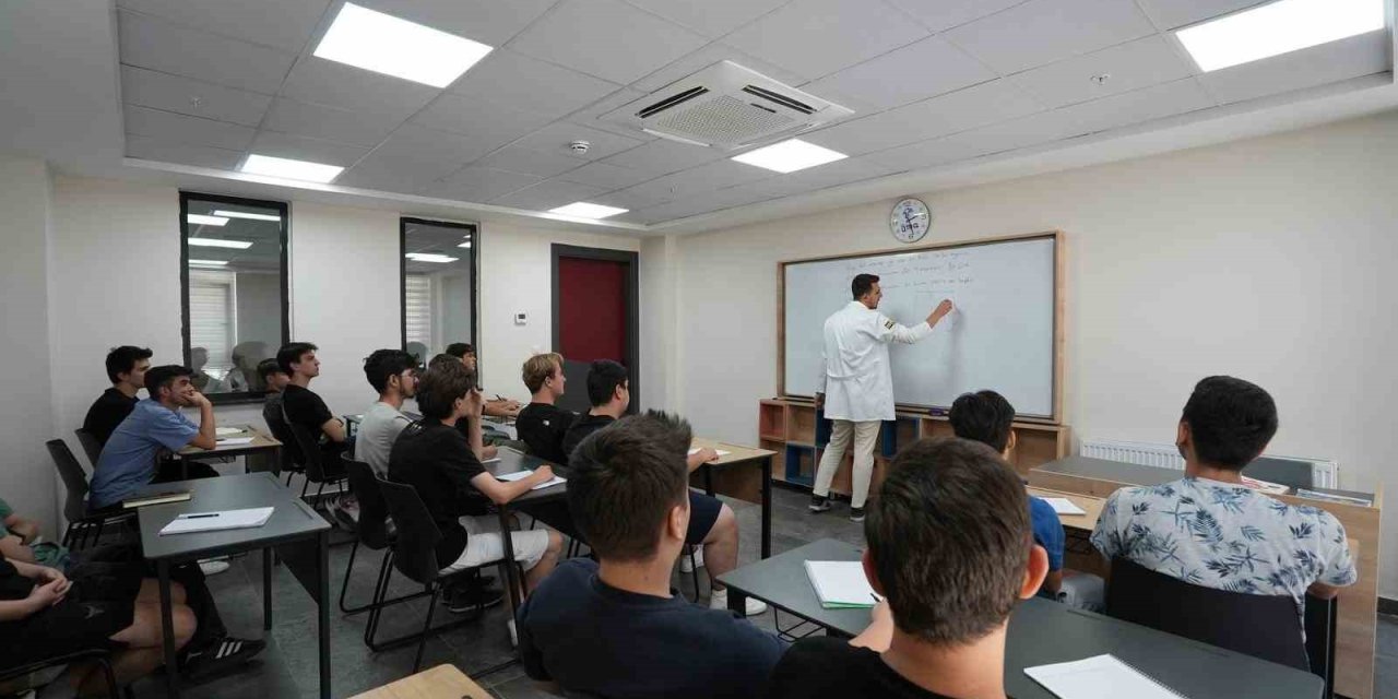 Lise Medeniyet Akademileri’nde Yaz Dönemi Kayıtları Başlıyor