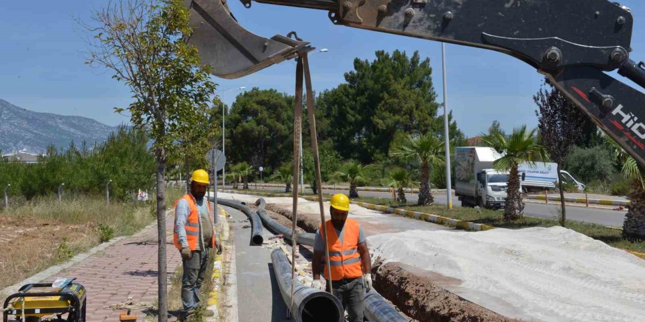 Döşemealtı’nda 335 Milyon Tl’lik İki Yatırım Hayata Geçiriliyor