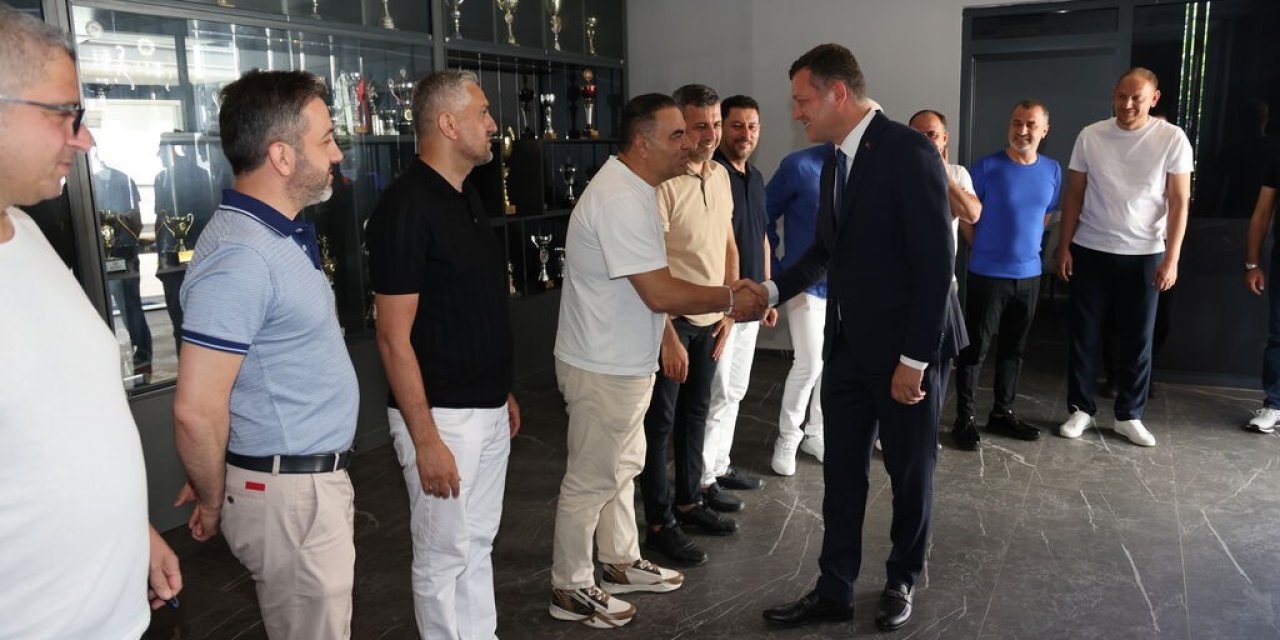 Alanya Kaymakamı’ndan Alanyaspor’a Veda Ziyareti