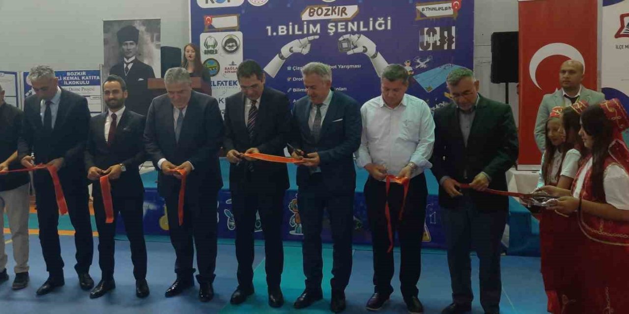 Bozkır’da 1. Bilim Şenliği Açıldı