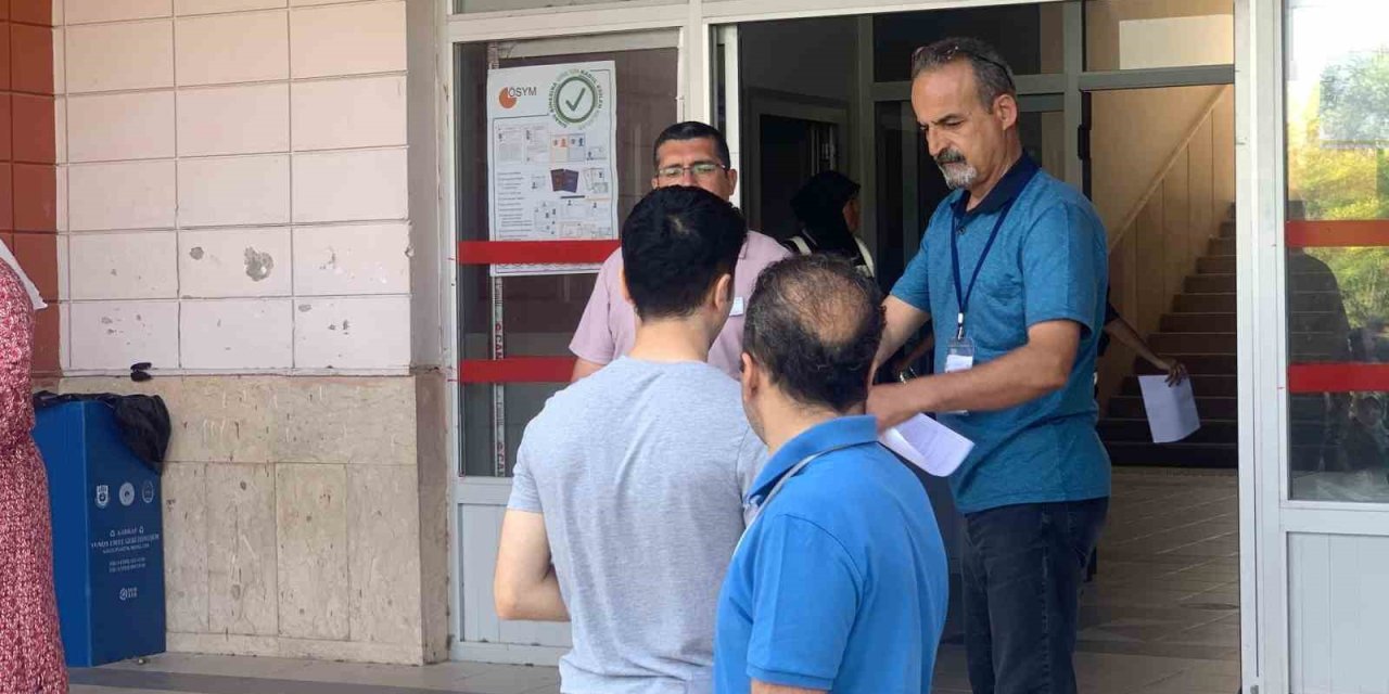 Karaman’da Yks’nin İkinci Oturumu Ayt Başladı