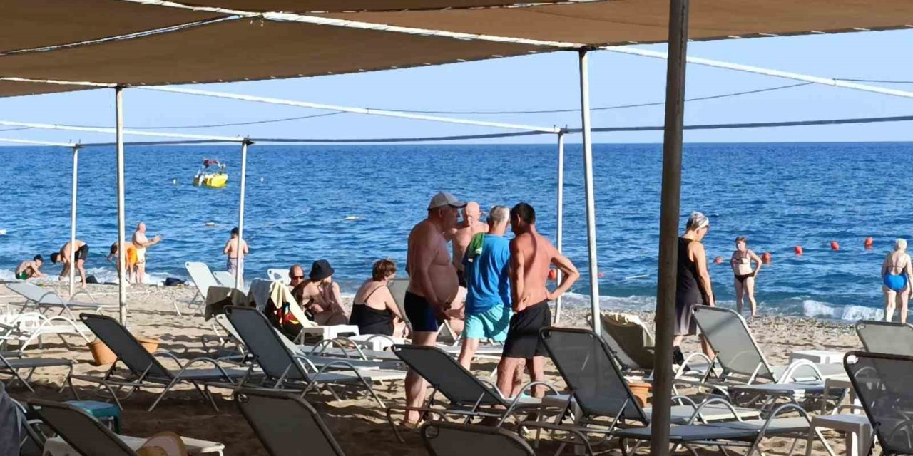 Antalya’da Tatil Yapan Turist Denizde Boğuldu