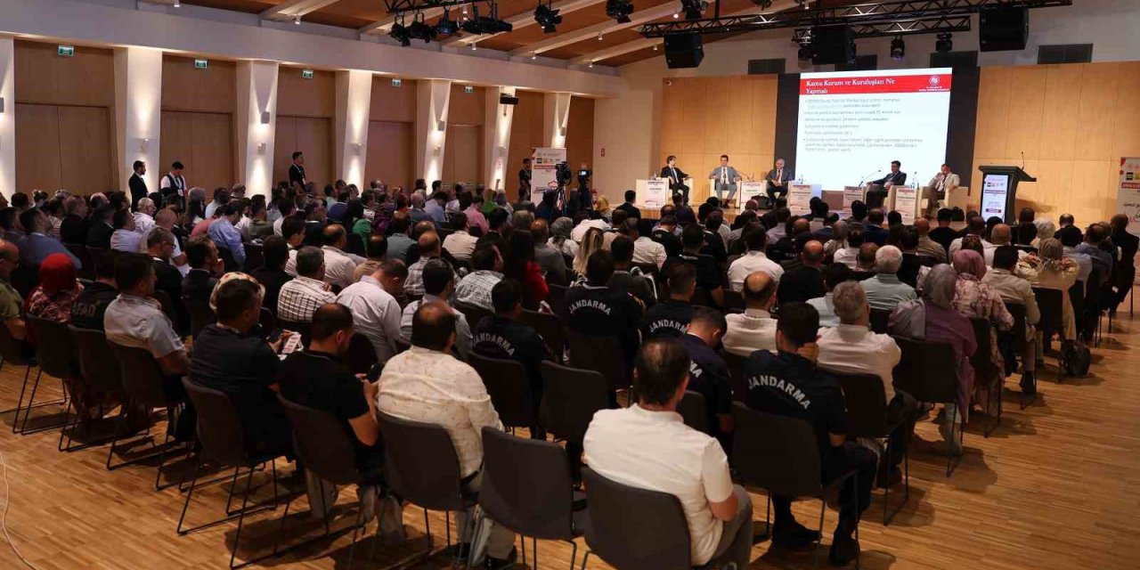 Konya Büyükşehir ’kamuda İş Sağlığı Ve Güvenliği Paneli’ne Ev Sahipliği Yaptı