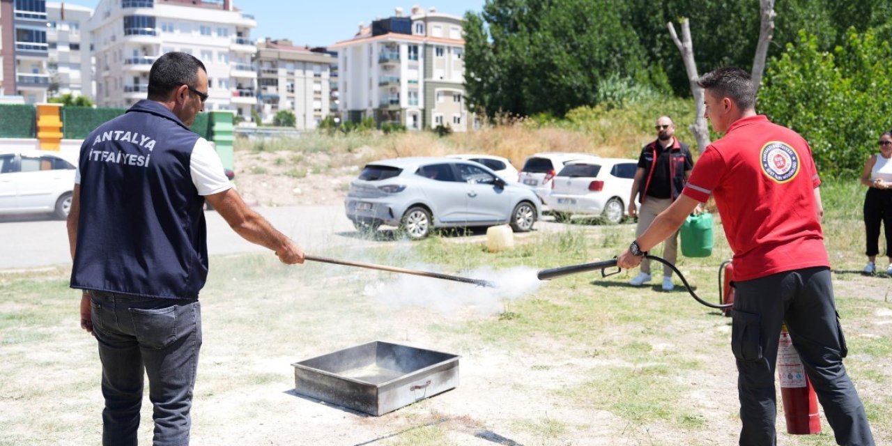Kreş Öğretmenleri Yangın Eğitimi Aldı