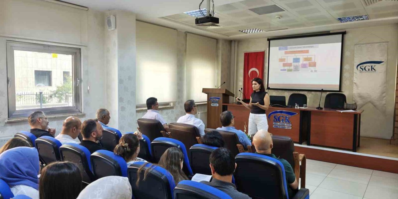 Niğde Sgk Personeline İş Sağlığı Ve Güvenliği Eğitimi Verildi