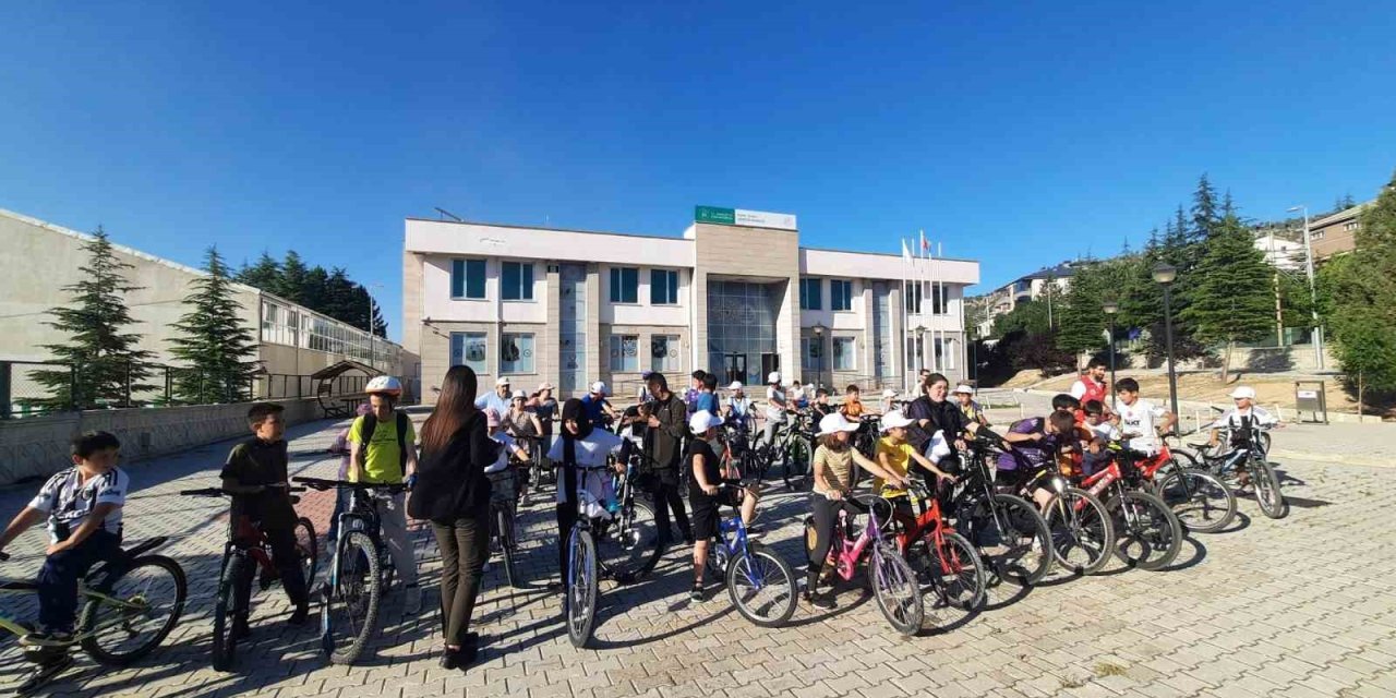 "uyuşturucu İle Mücadele" Temalı Bisiklet Turu