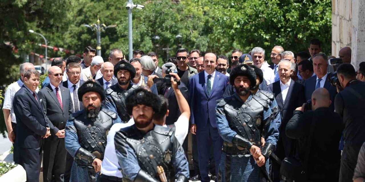 Konya’nın Darülmülk Oluşunun 928. Yıl Dönümü Kutlamaları Başladı