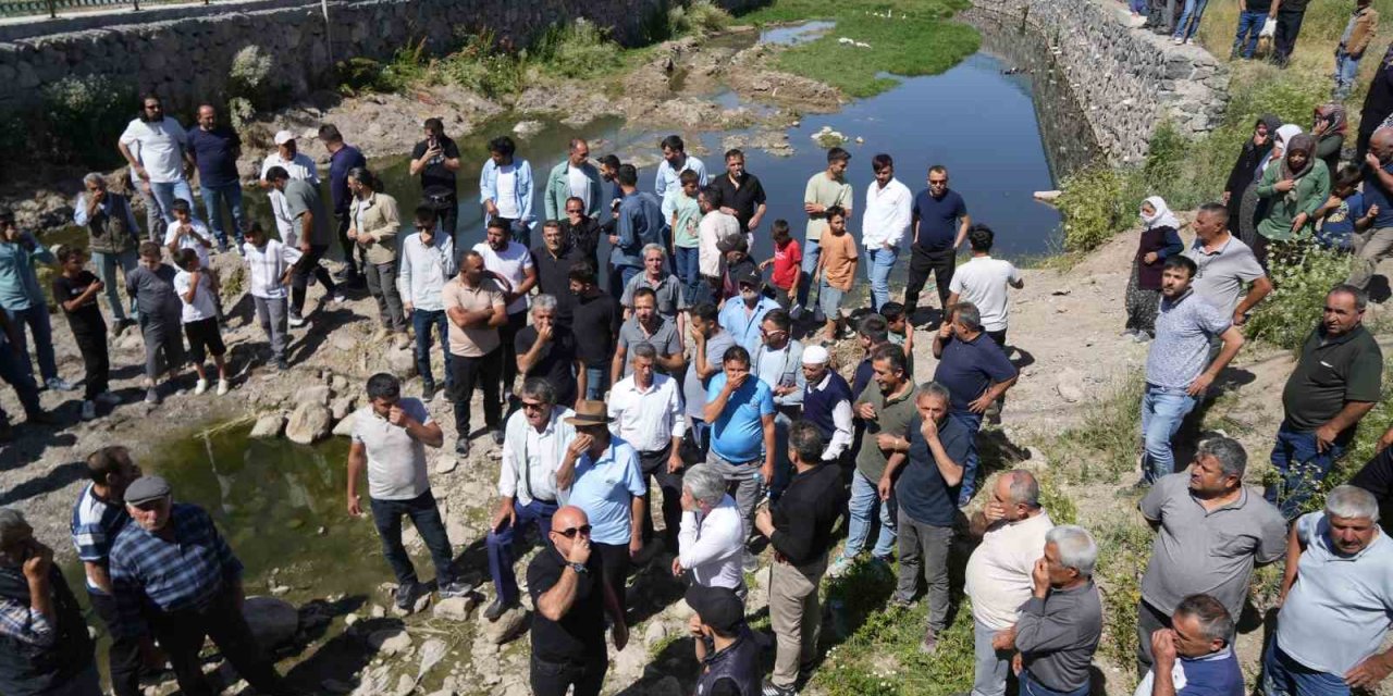 Melendiz Çayı’na Karışan Kanalizasyon Suyu Tehlike Saçıyor