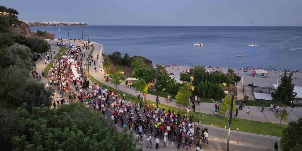 Antalya’da 30 Haziran Koruyucu Aile Günü Kutlandı