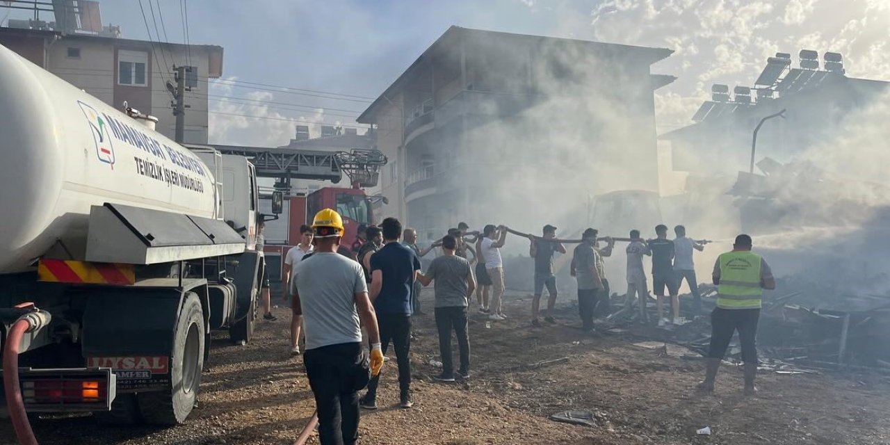 Manavgat Belediyesi’nden Yangın Riskine Karşı Bilgilendirme Ve Uyarılar