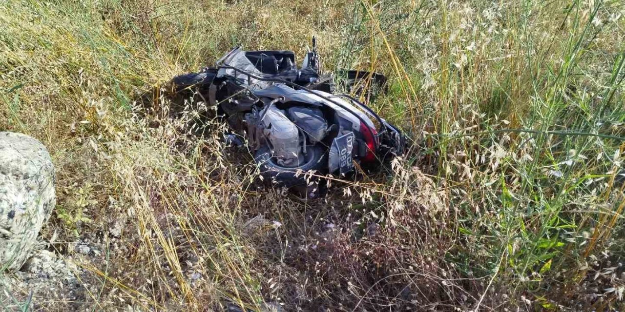 Devrilen Motosikletin Sürücüsü Yaralandı